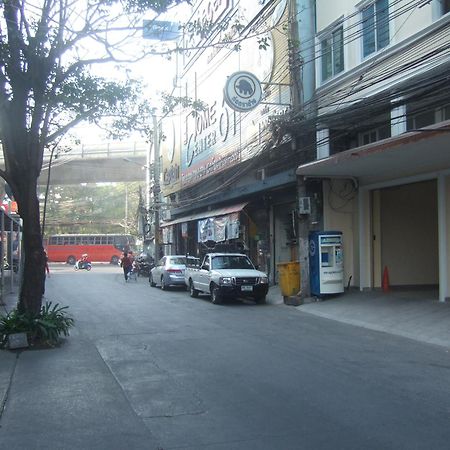 Lodge 61 Hotel Banguecoque Exterior foto