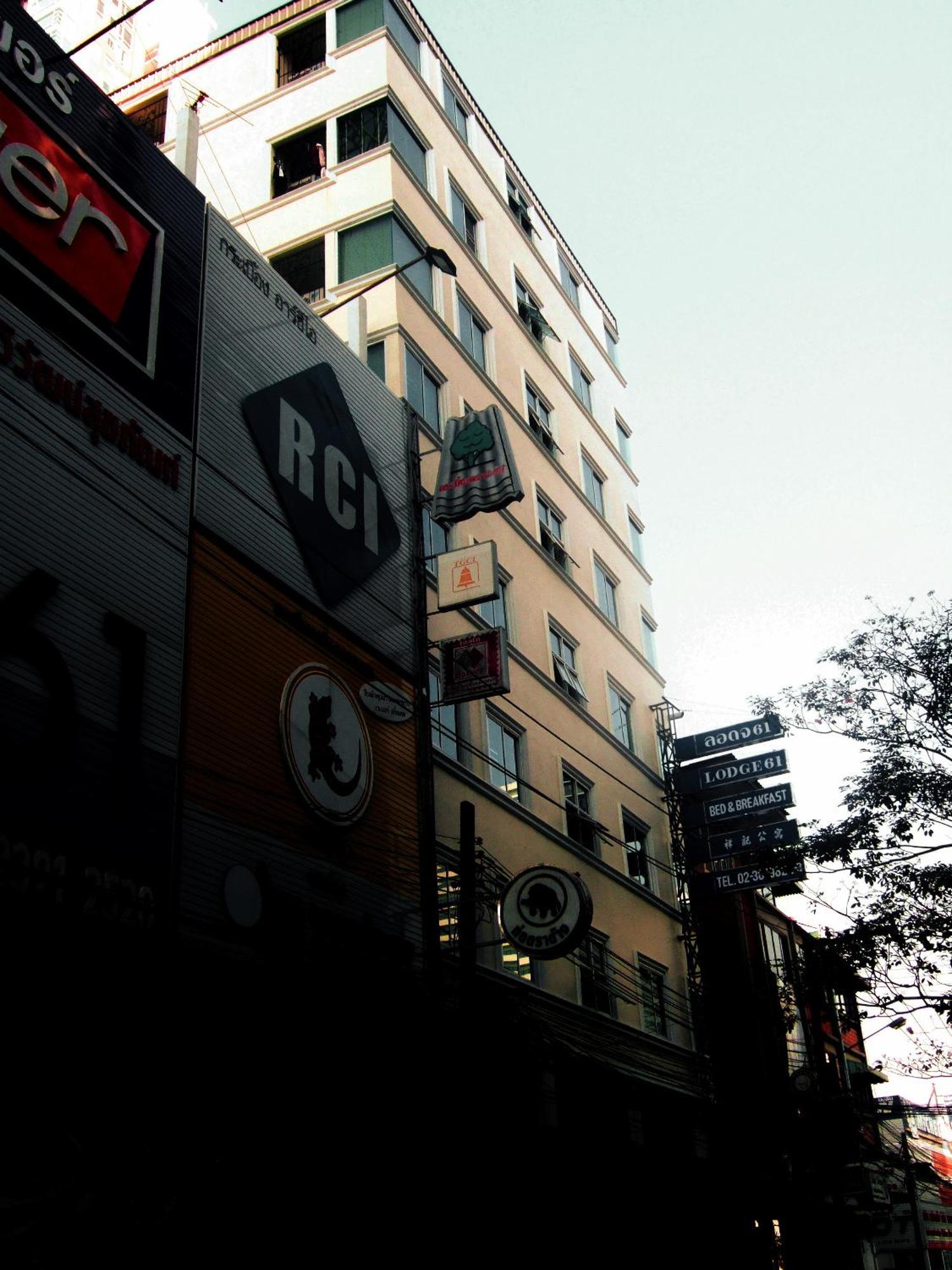 Lodge 61 Hotel Banguecoque Exterior foto